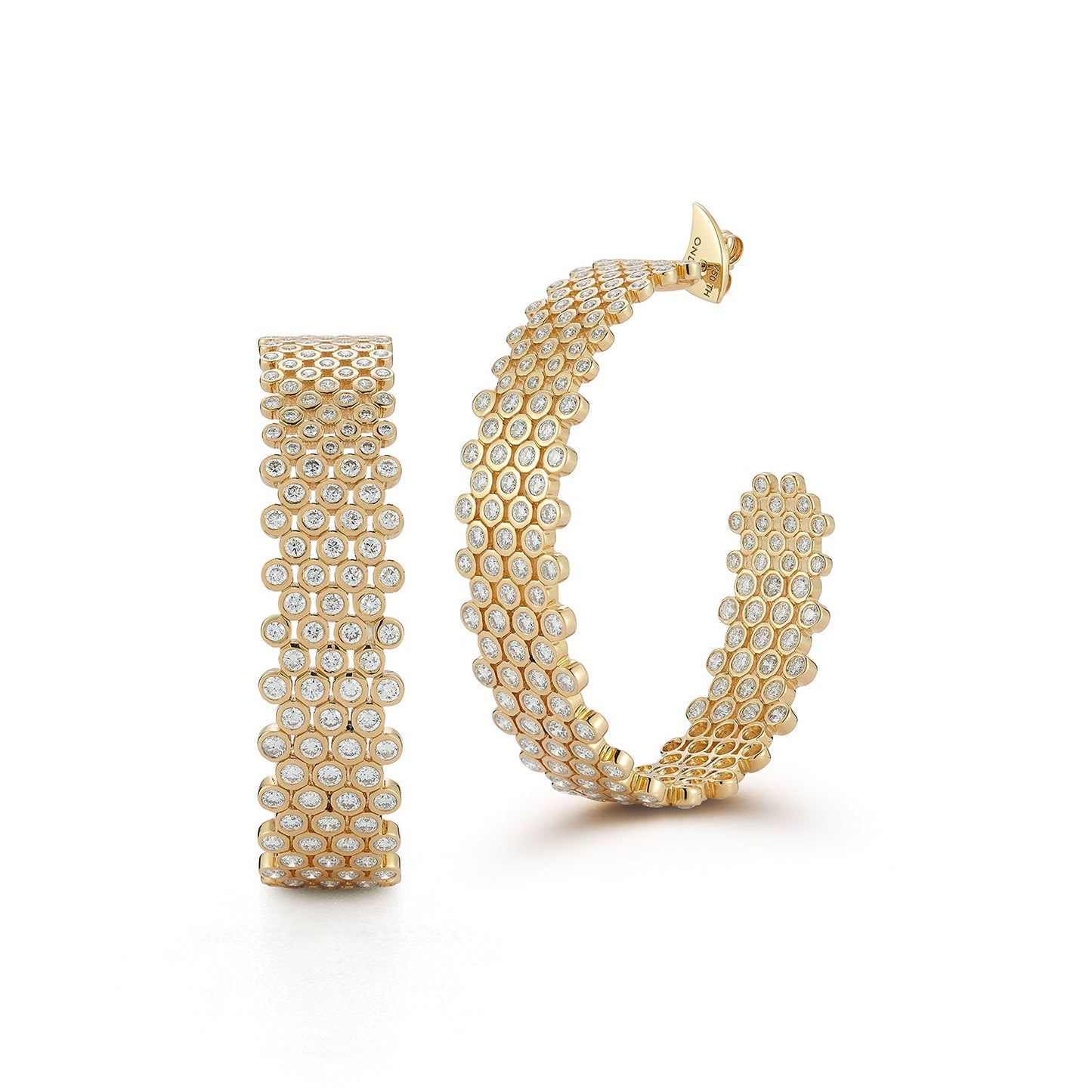 Grand Chequer Hoop - Spectacular Gifts - ONDYN