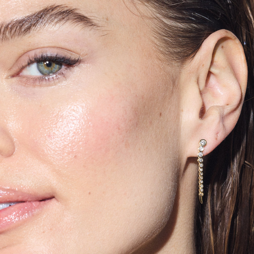 SHORT CONTINUUM EARRING