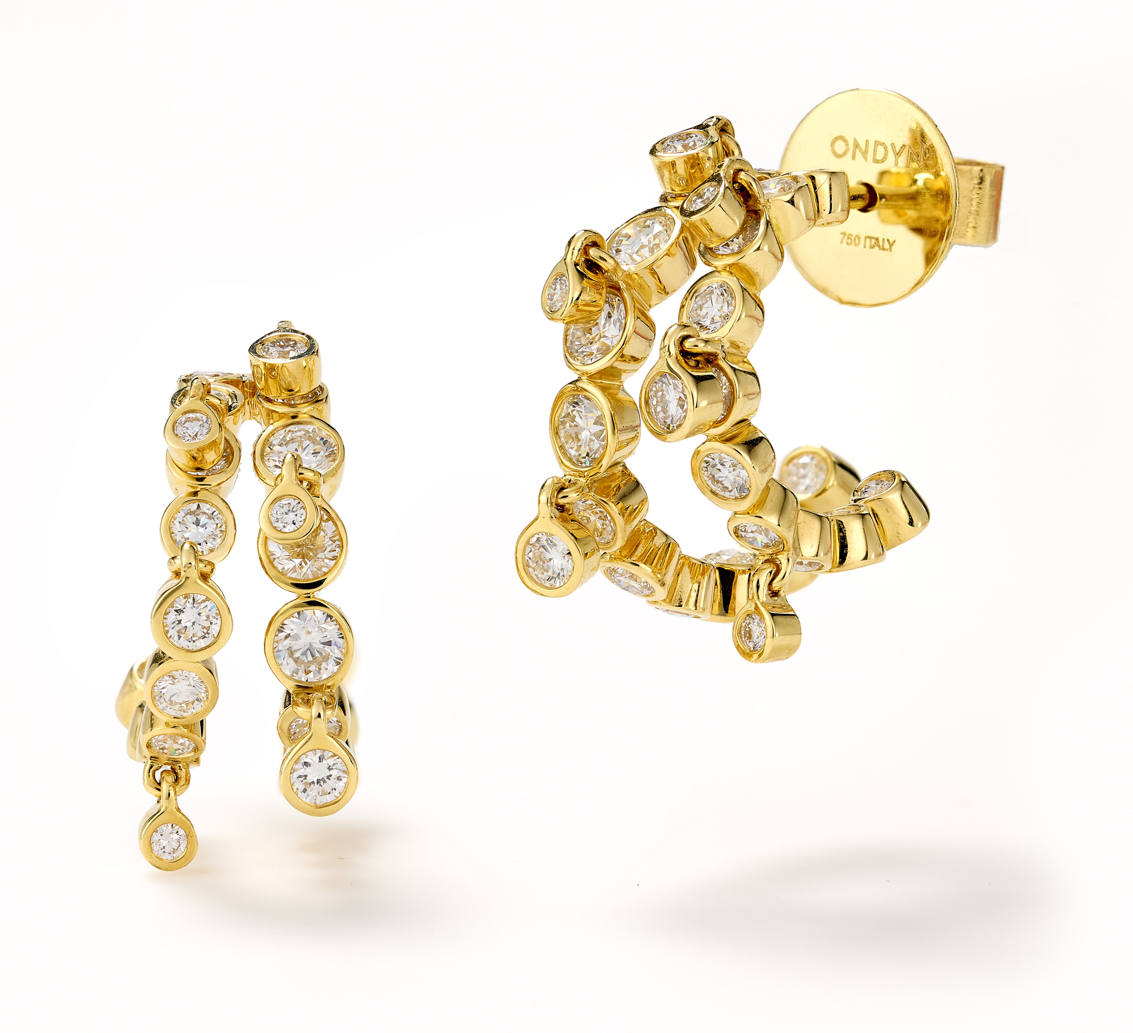 DIAMOND CONFETTI MEDIUM DOUBLE HOOP